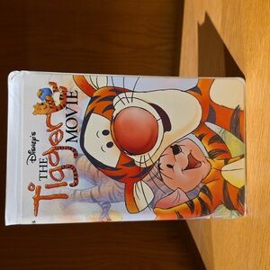Disney's The Tigger Movie VHS with Clam Shell Cover